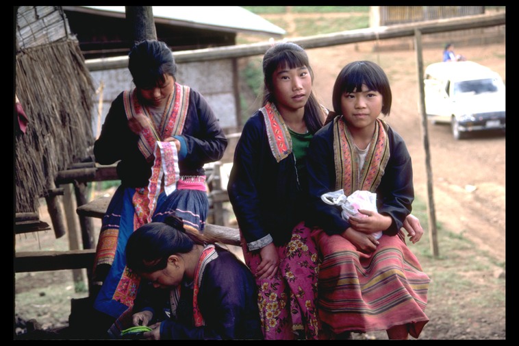 Hmong girls, Bua Chan, Thailand, 1986